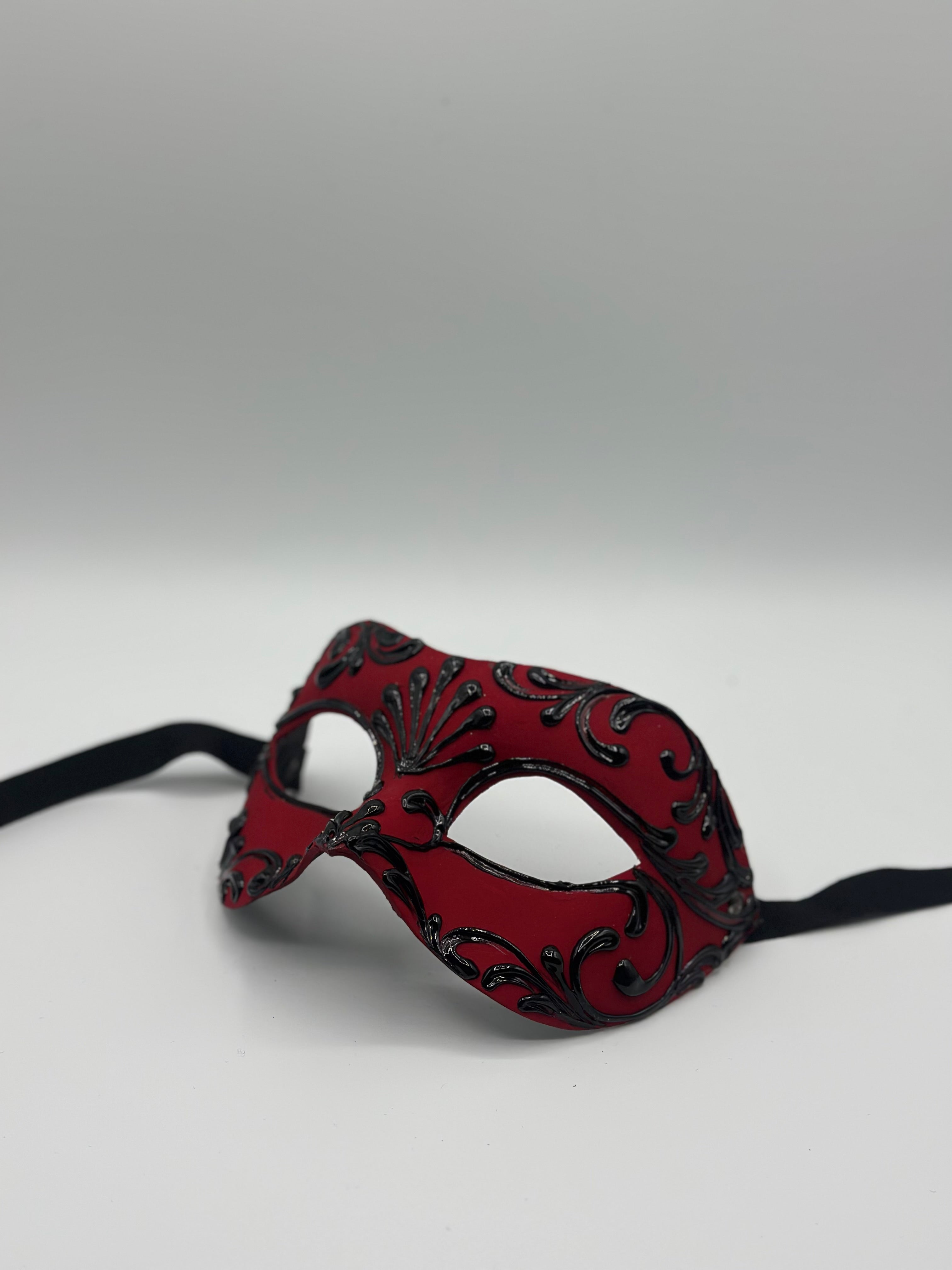 Luxury red Venetian Masquerade Mask   – Costume Mask with black baroque details