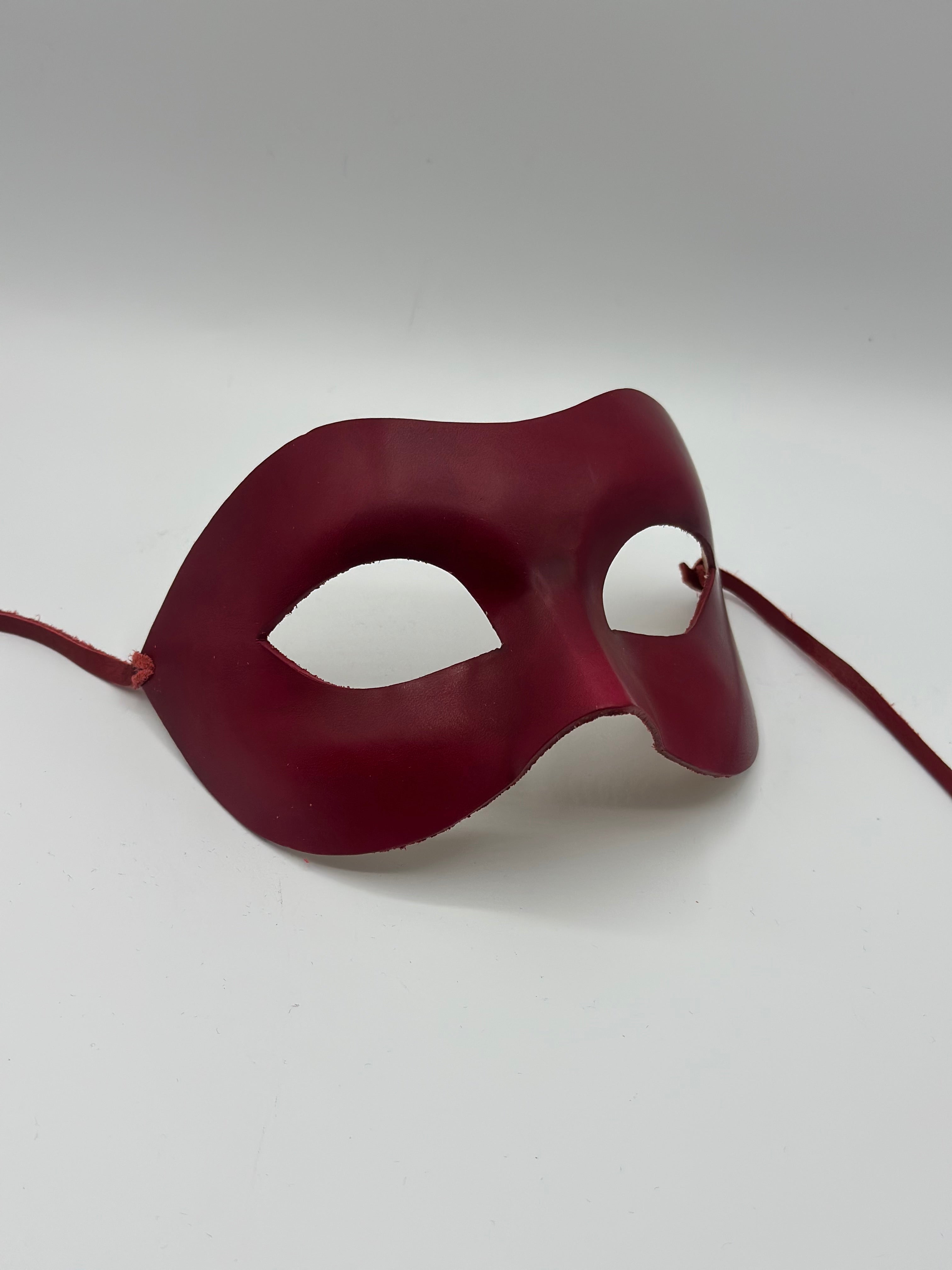 Red Leather Couple Mask Set