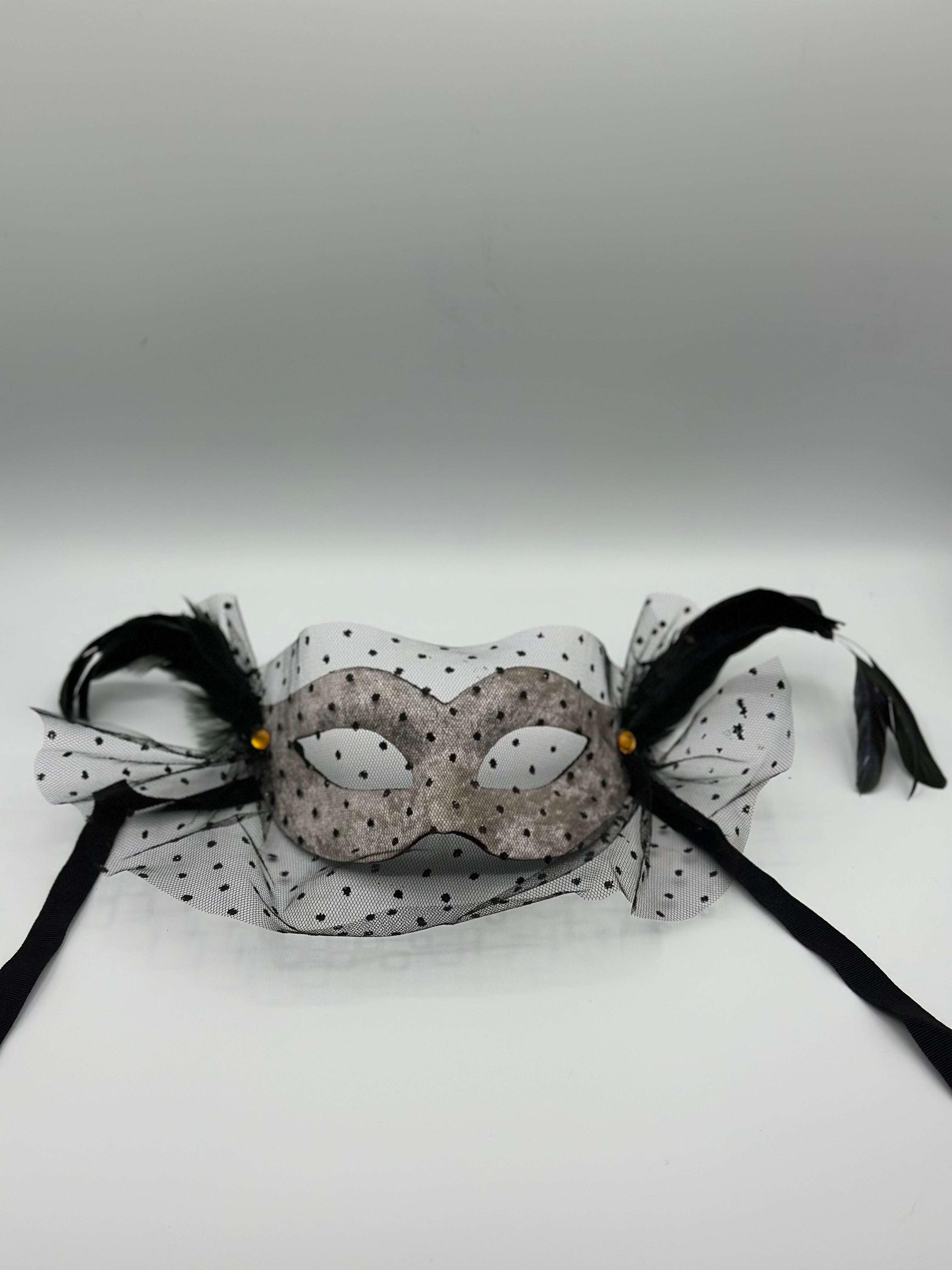 Two Venetian ball masks - man and woman mask - in white velvet - Couple mask white